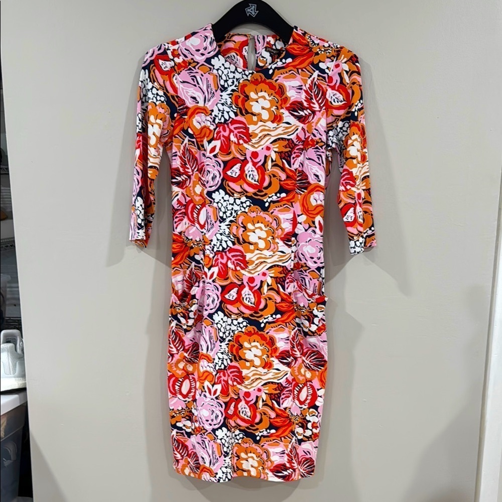 J. McLaughlin 3/4 sleeve vibrant printed preppy pullover jersey knit dress